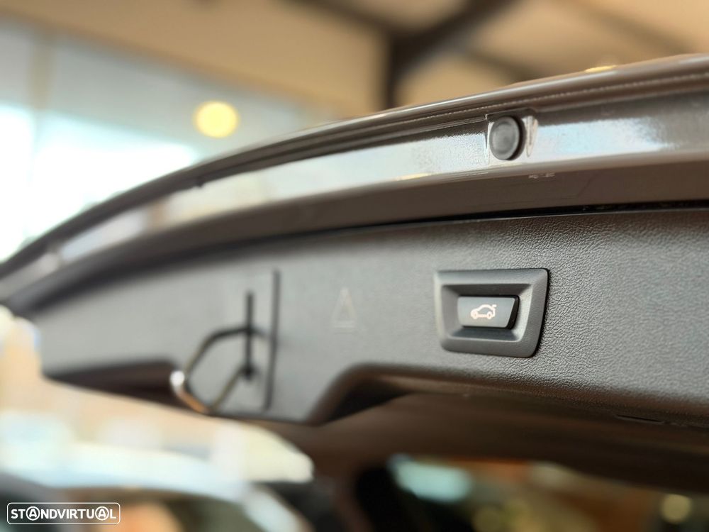 BMW 530 e Line Luxury — fotografia 35
