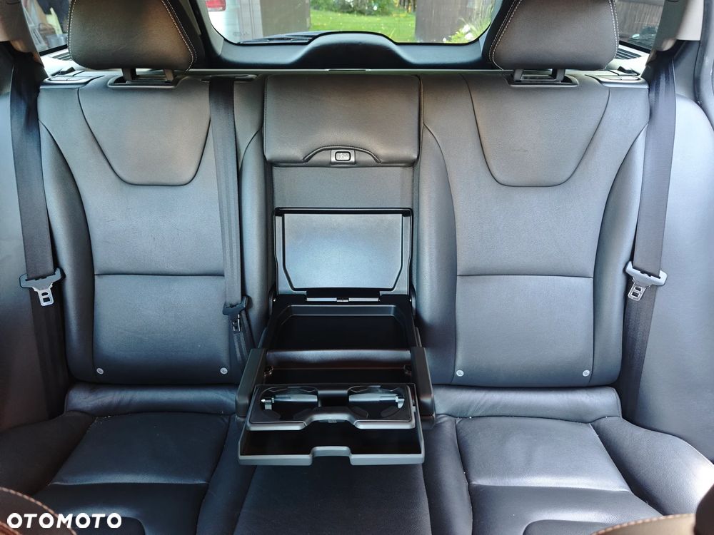 Volvo V60 D4 Drive-E Momentum - 16