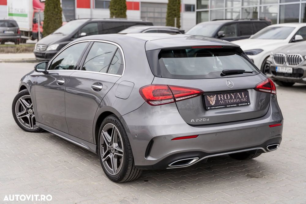 Mercedes-Benz A 220 ver-d-7g--dct - 3