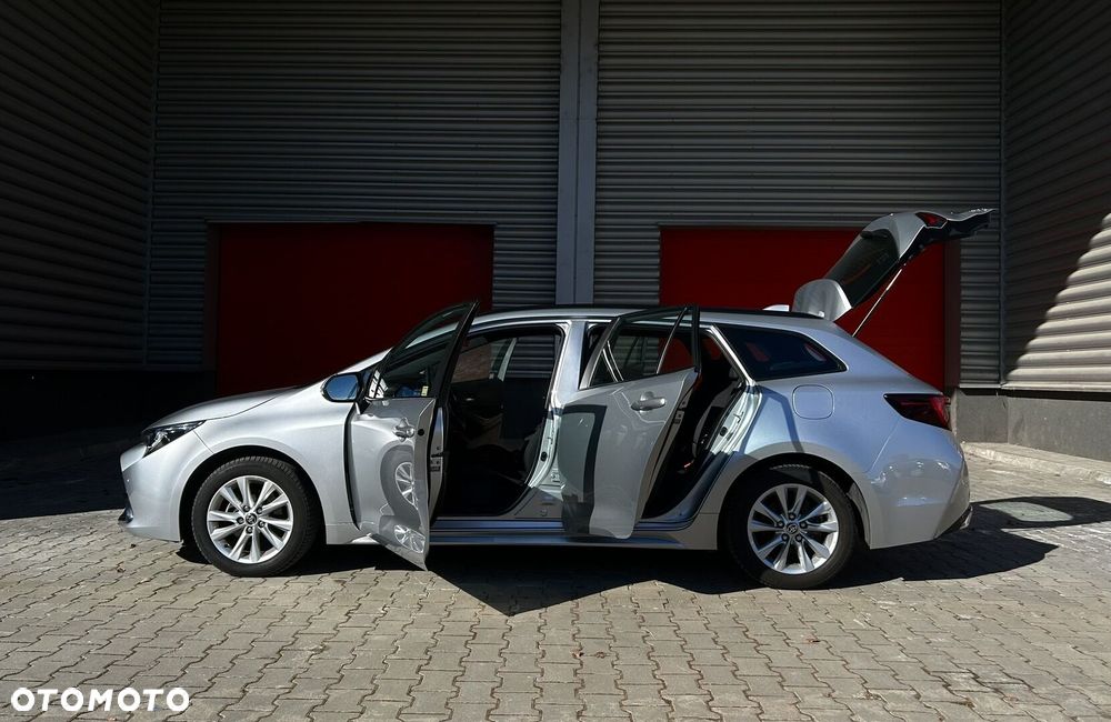 Toyota Corolla 1.8 Hybrid Comfort - 5