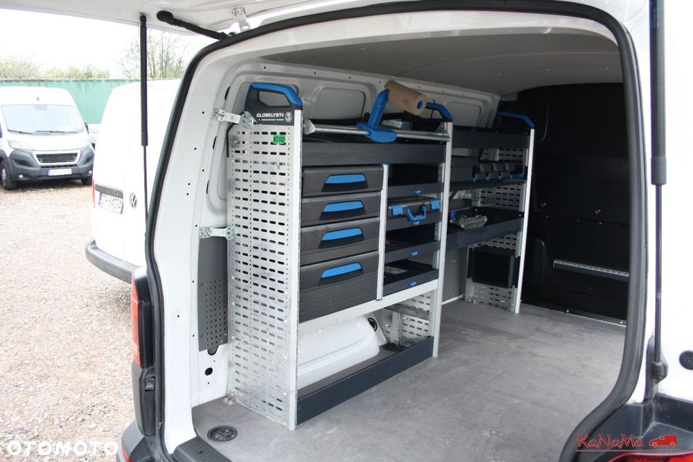 Volkswagen Transporter - 22
