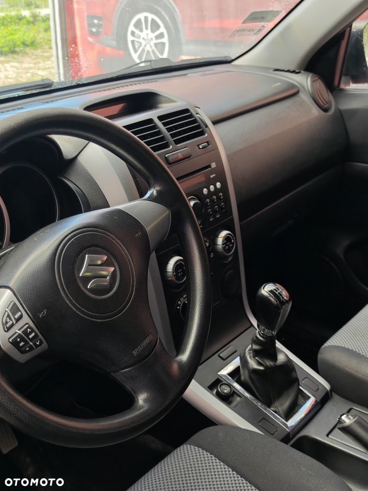 Suzuki Grand Vitara - 5