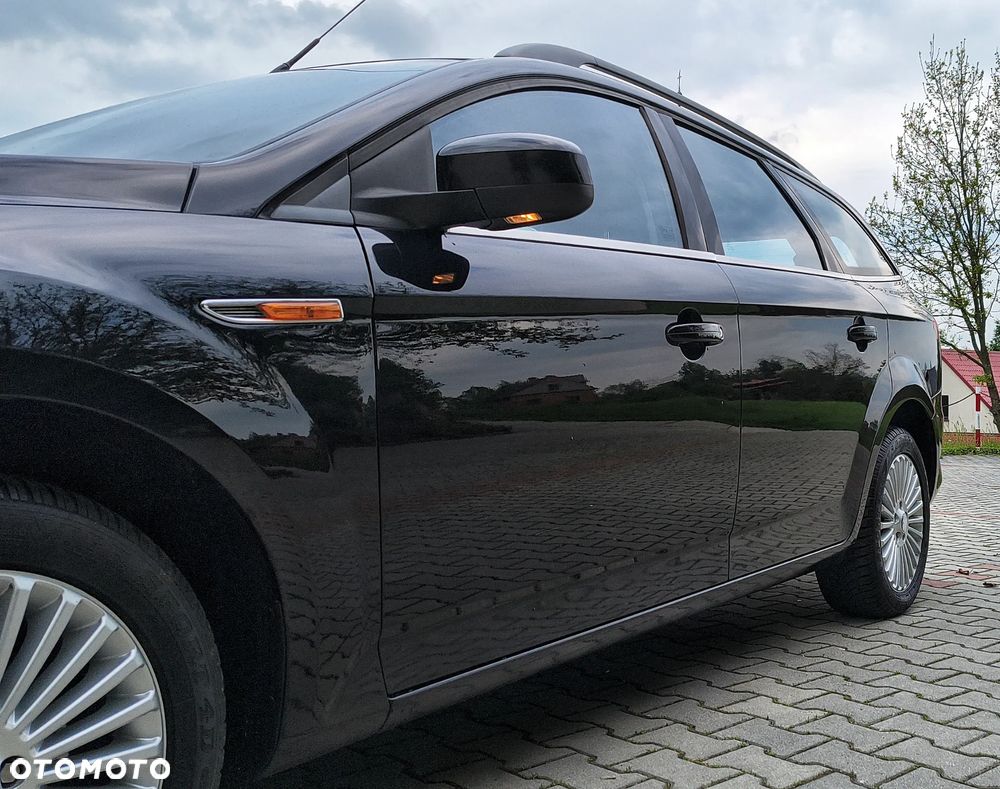 Ford Mondeo - 22