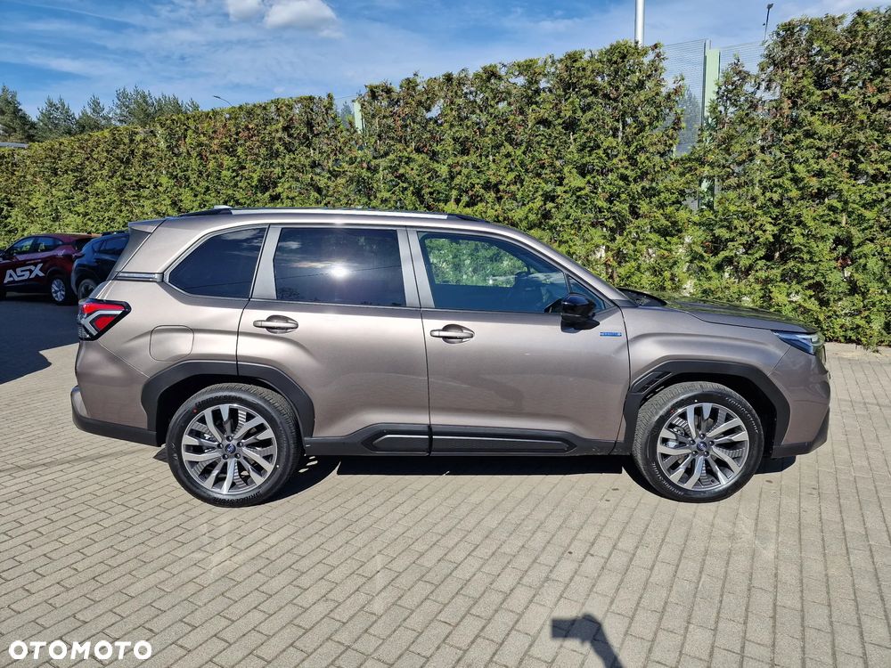 Subaru Forester 2.0i-L Platinum (EyeSight) Lineartronic - 4
