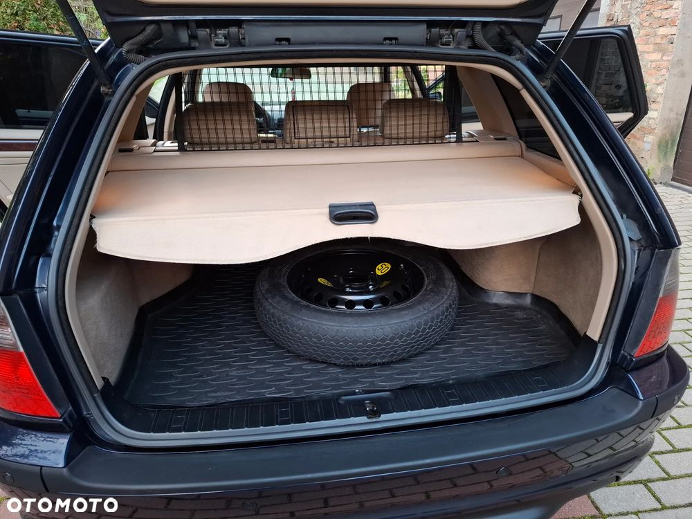 BMW Seria 3 328i - 15