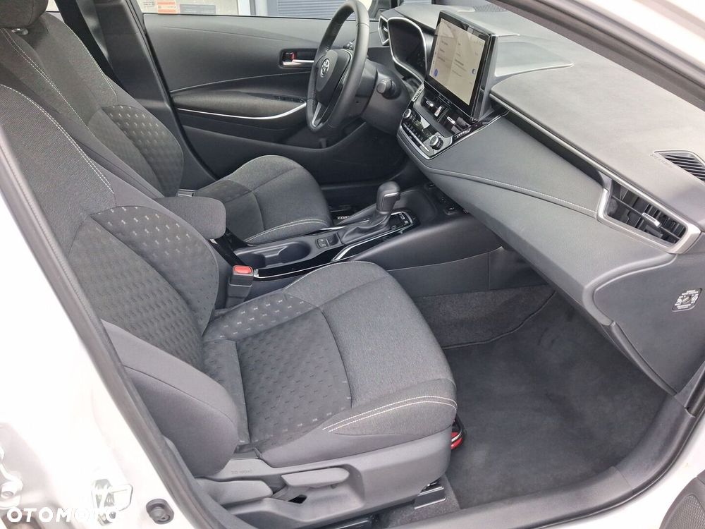 Toyota Corolla 1.8 Hybrid Comfort - 13