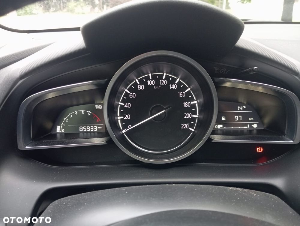 Mazda 2 Hybrid e-SKYACTIV G 90 M Homura - 10