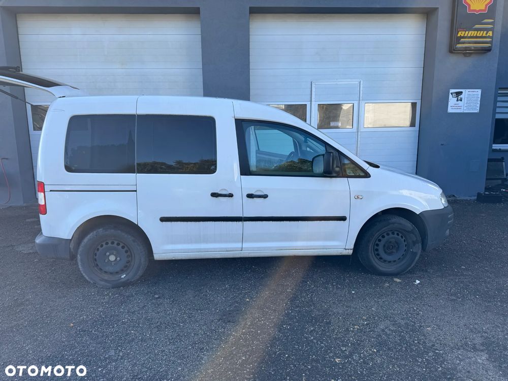 Volkswagen Caddy - 6