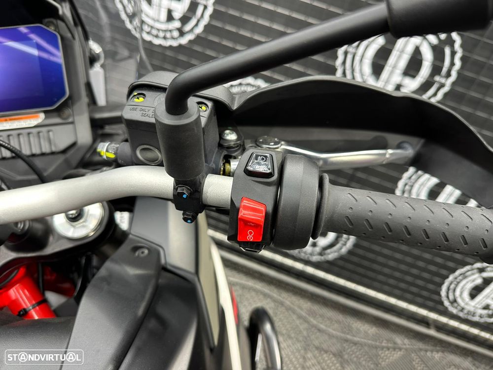 Aprilia Tuareg 660 - 6