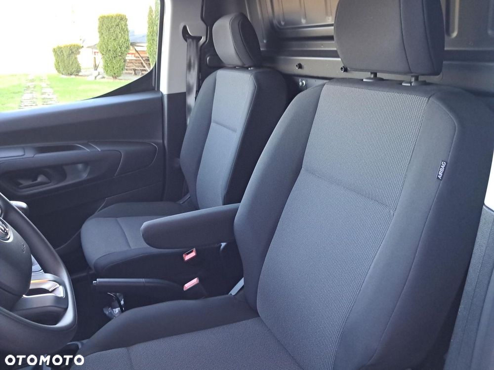 Toyota PROACE CITY - 8