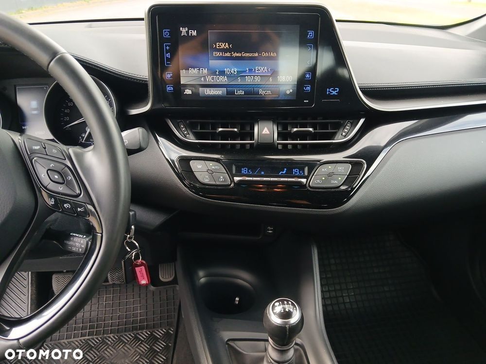 Toyota C-HR 1.2 T GPF Premium - 33