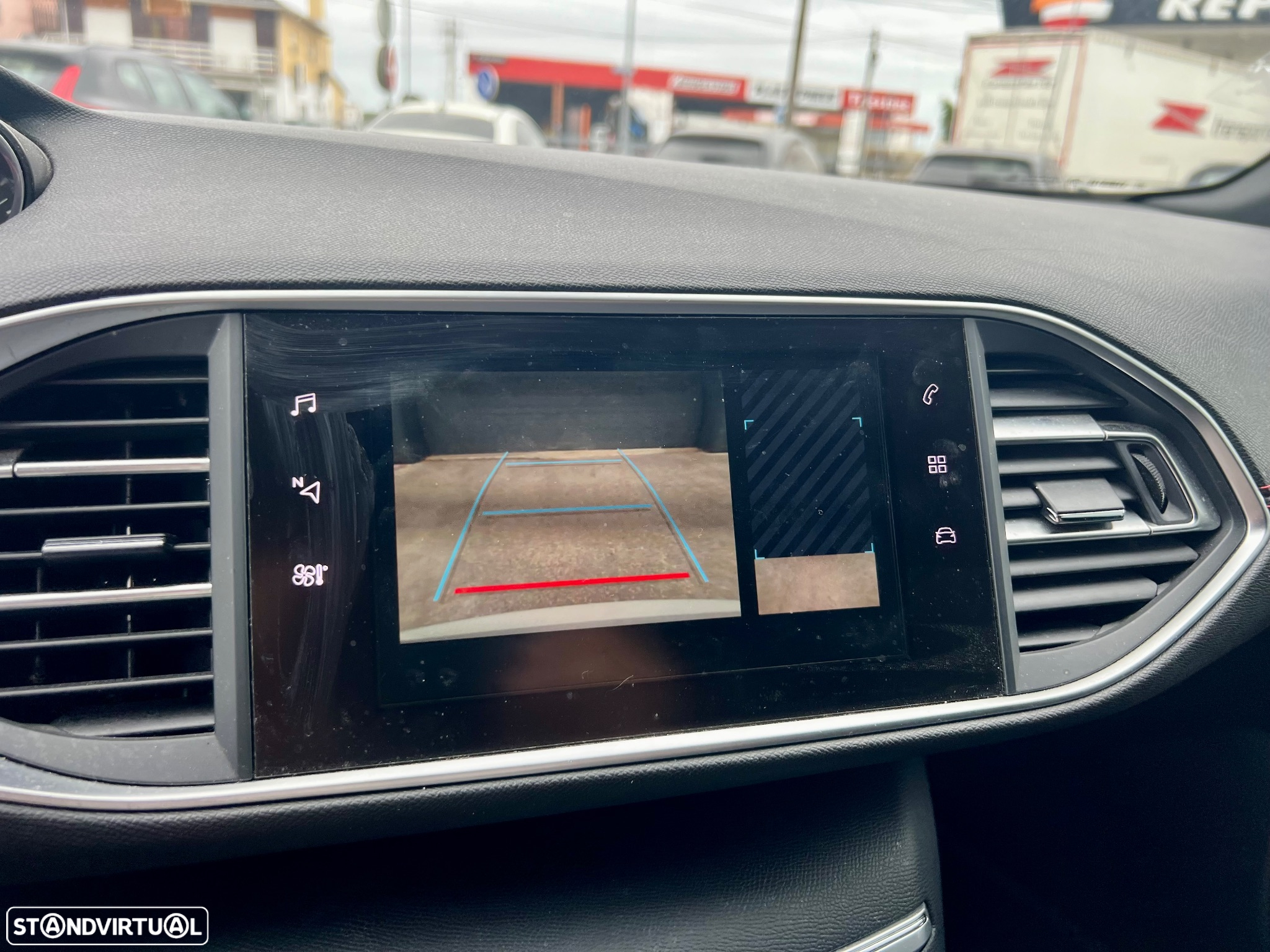 Peugeot 308 1.5 BlueHDi GT Line - 13