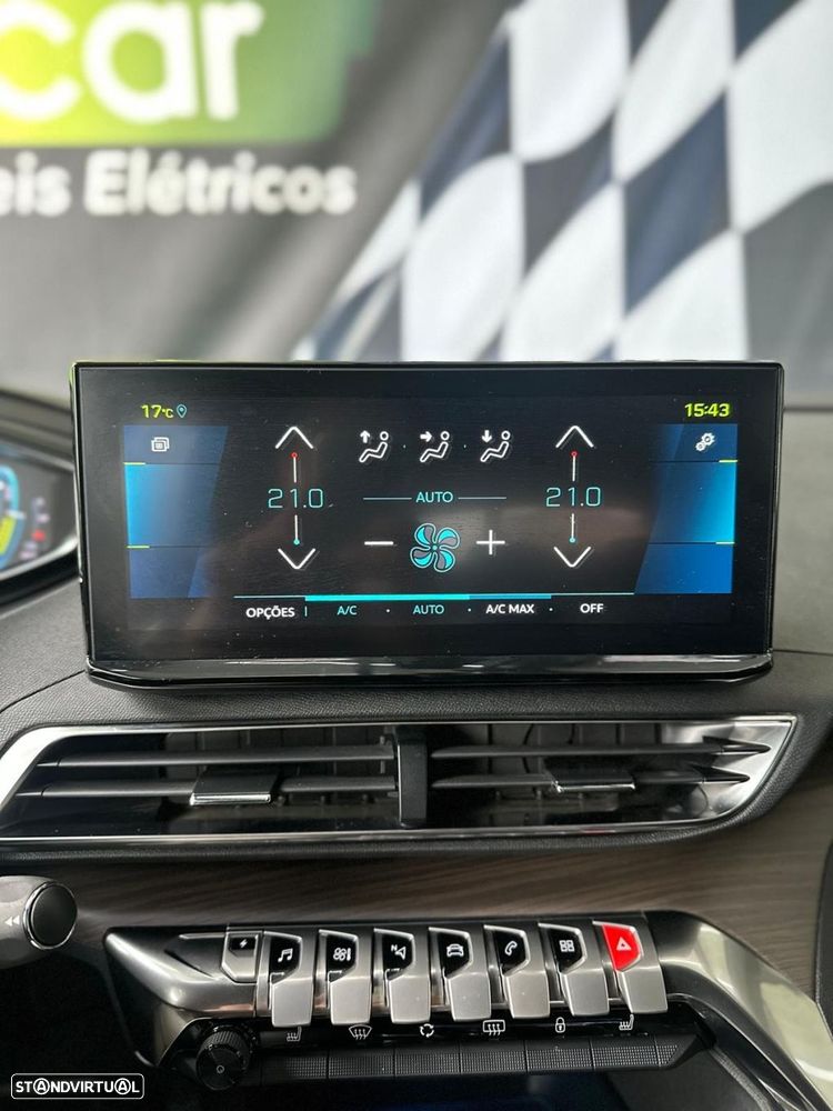 Peugeot 3008 1.6 Hybrid4 GT Line e-EAT8 - 21