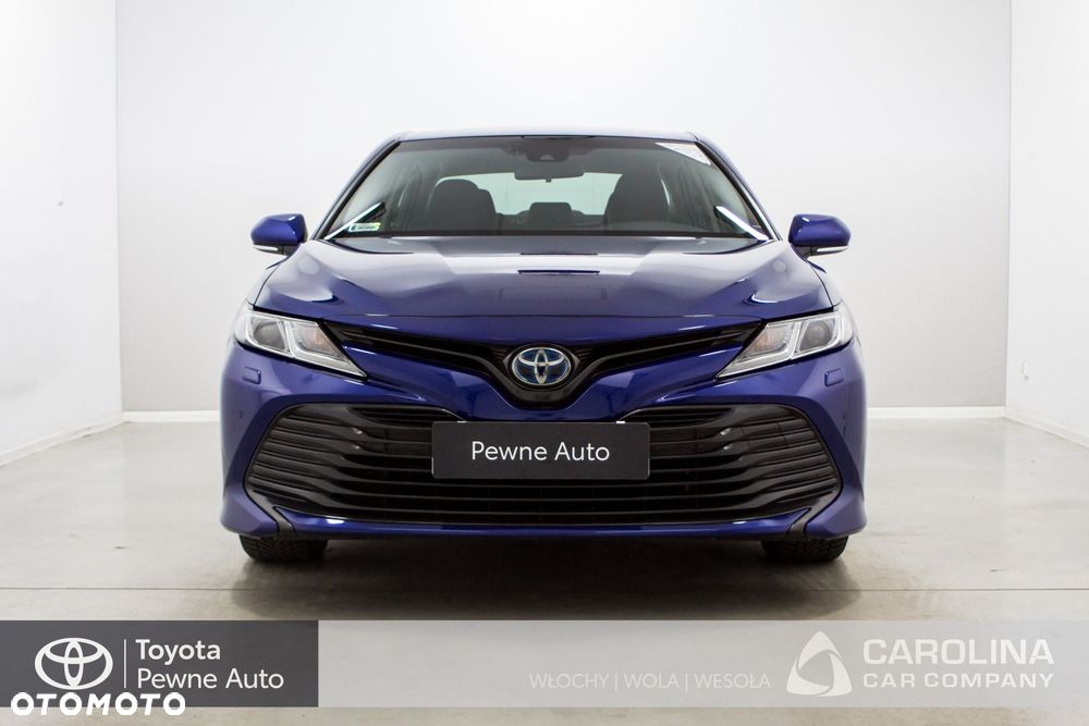 Toyota Camry - 20