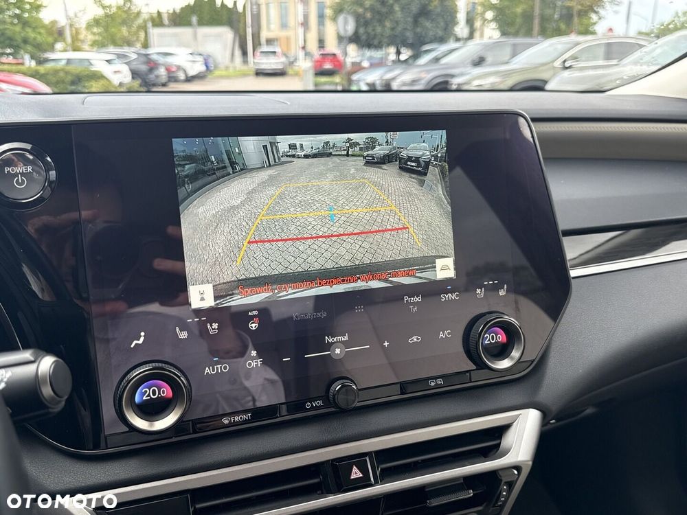 Lexus RX - 15