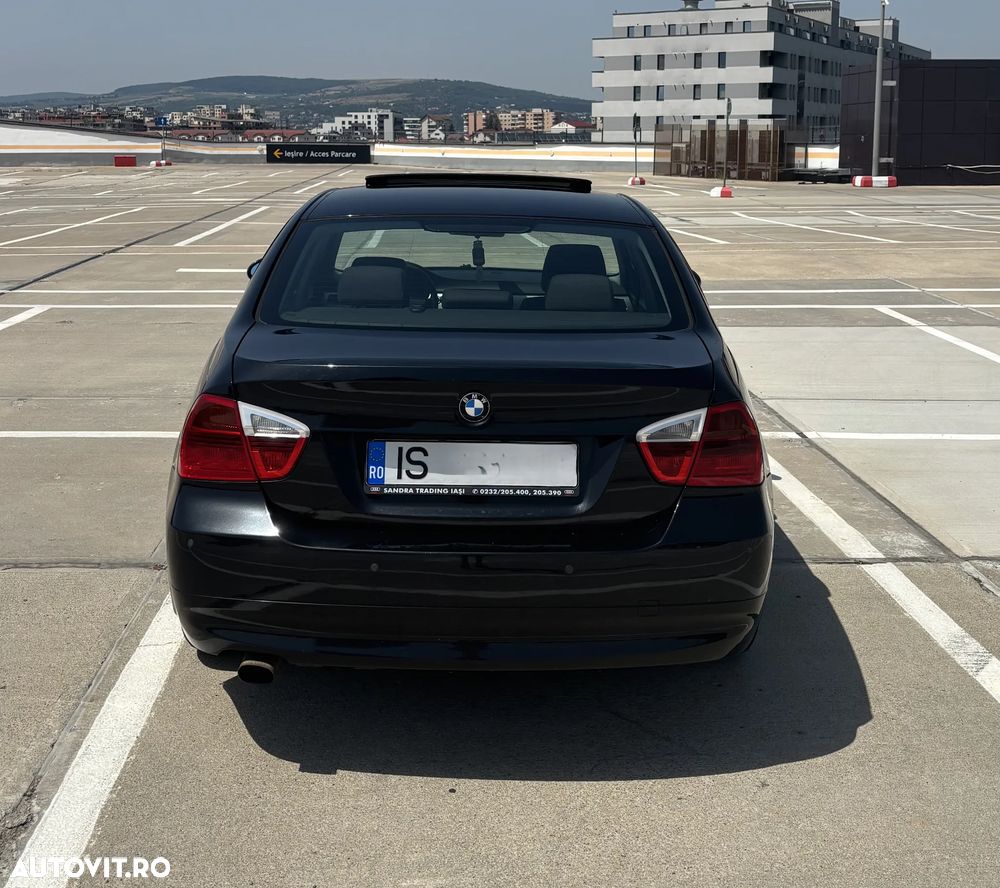 BMW Seria 3 318d - 13