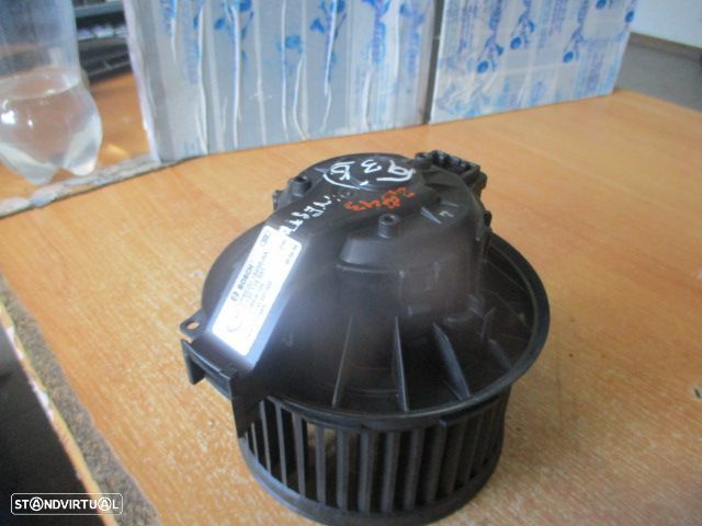 Motor Sofagem 8E2h18456aa FORD FIESTA 6 2009 1.4TDCI   0P  PRETO - 2