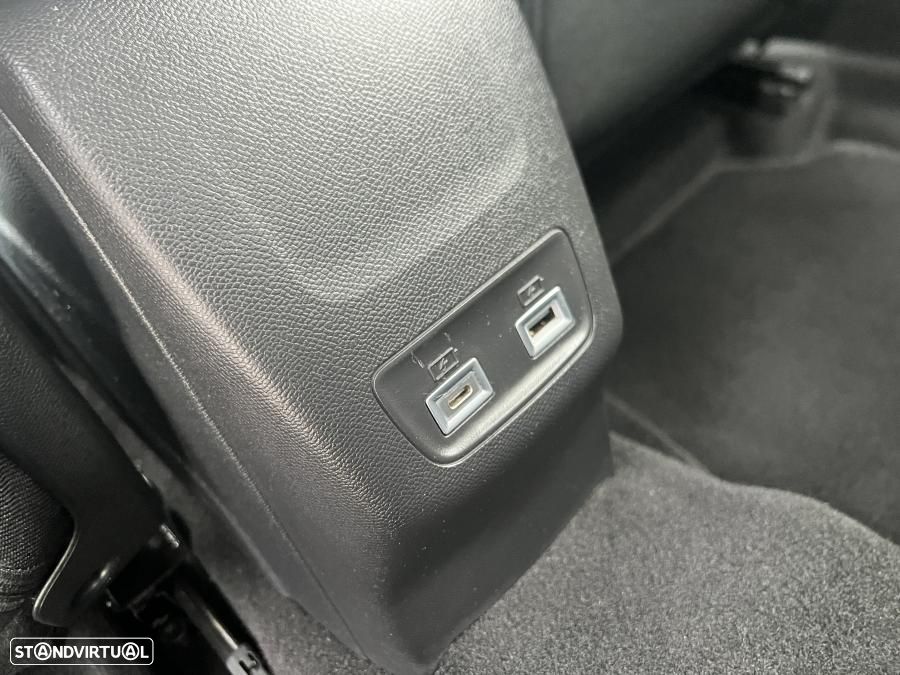 Peugeot e-208 51 kWh Allure - 23