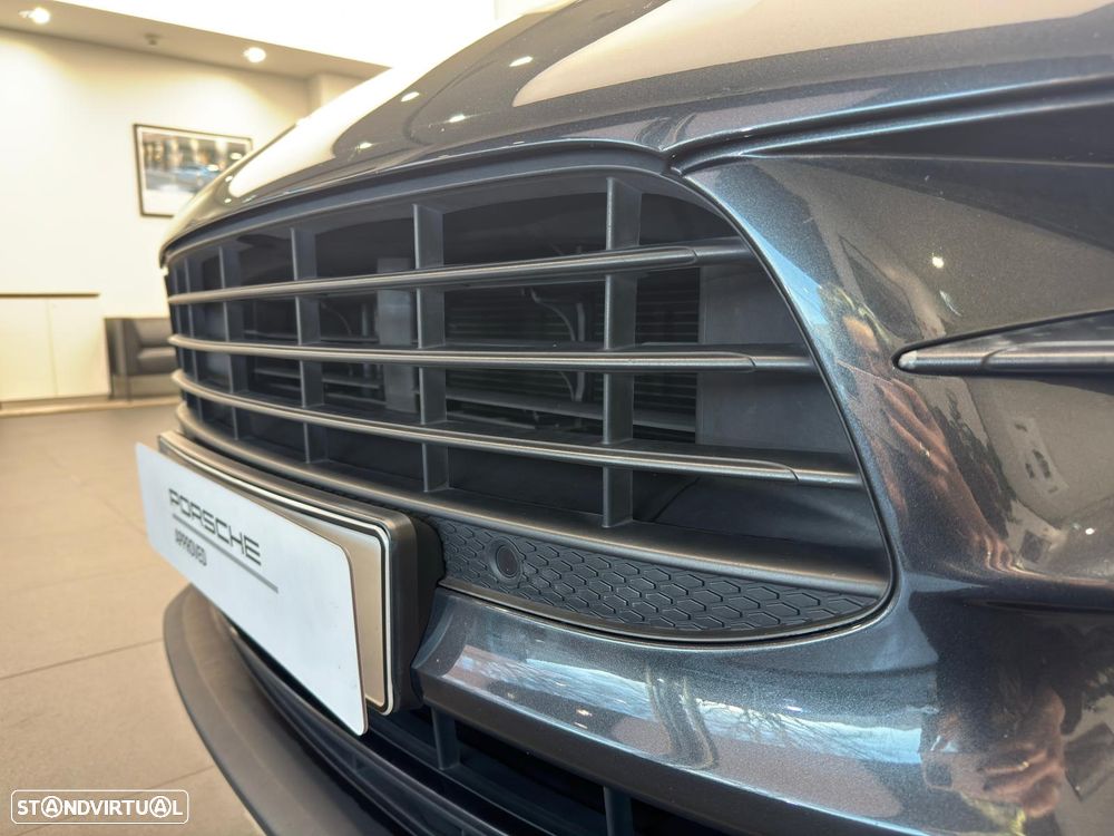 Porsche Macan - 17