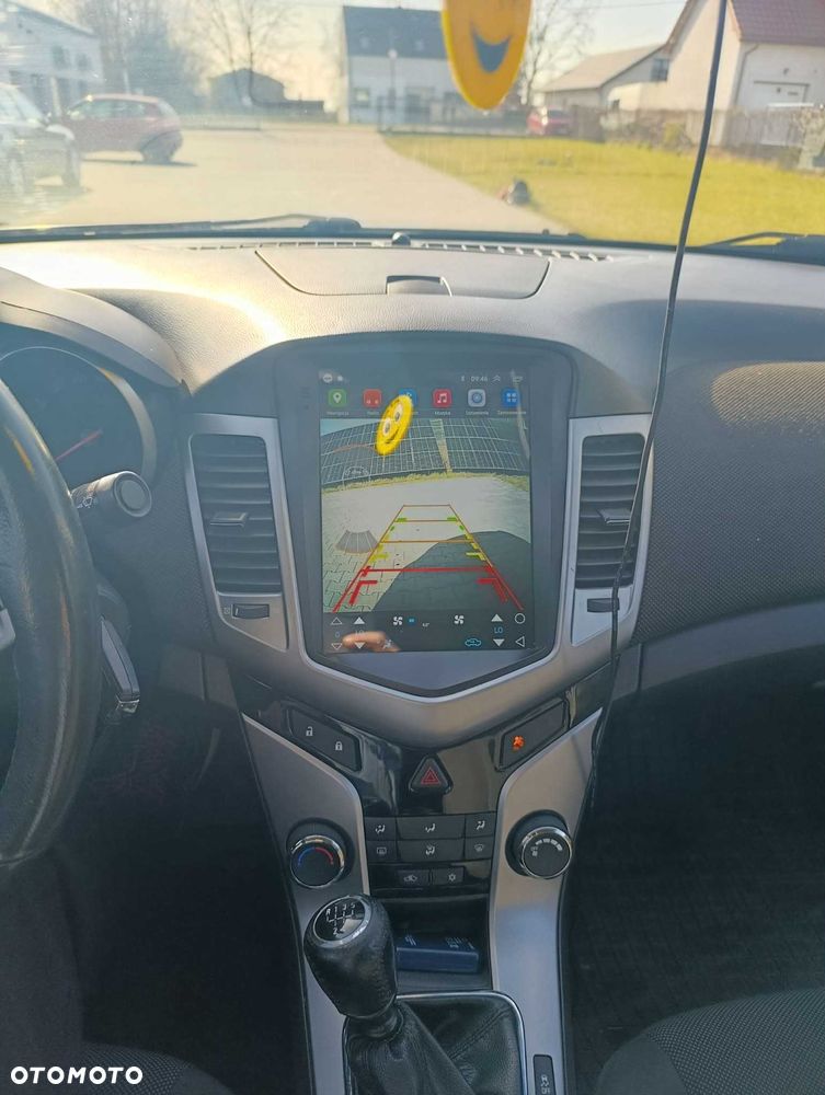 Chevrolet Cruze - 2