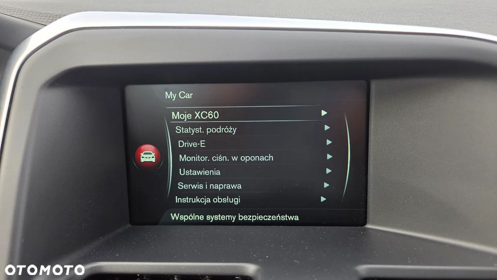 Volvo XC 60 D3 Geartronic Momentum - 24