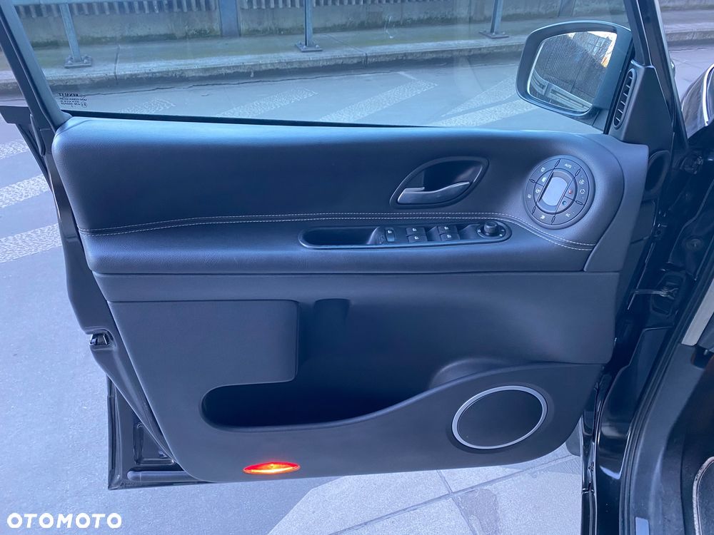 Renault Grand Espace 2.0 dCi Initiale - 10