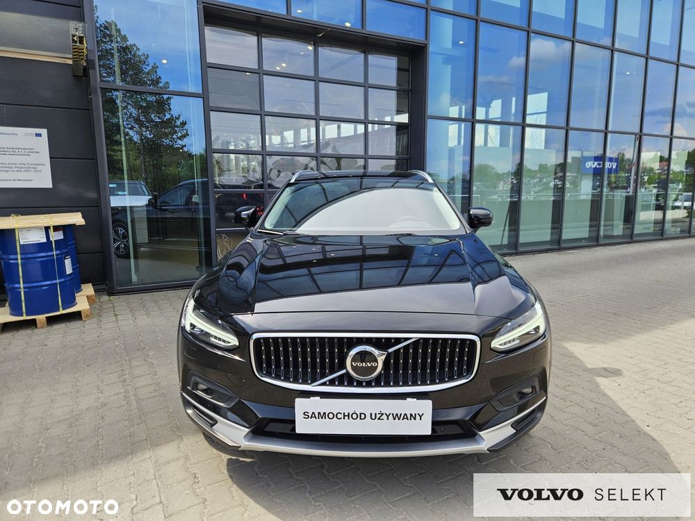 Volvo V90 Cross Country - 3