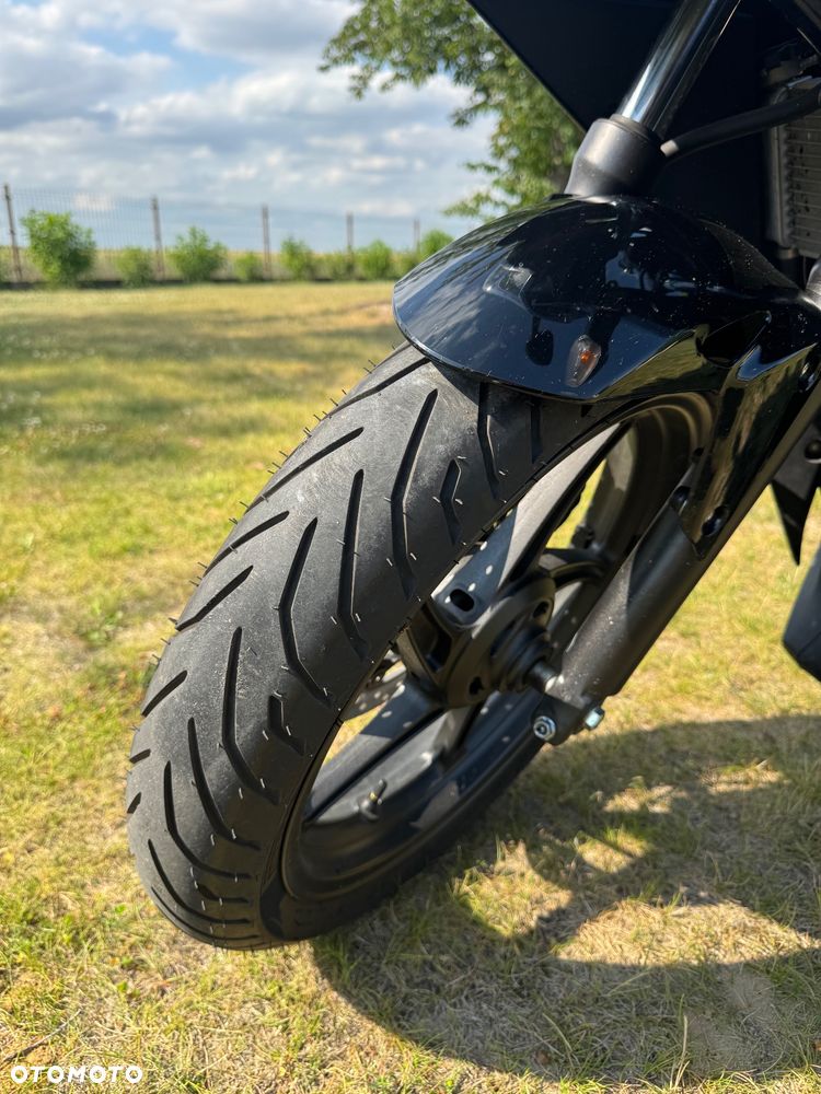 Honda CBR - 9