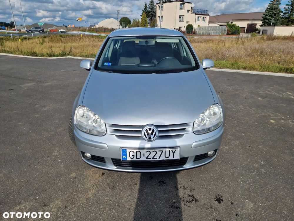 Volkswagen Golf V 1.6 Trendline - 17