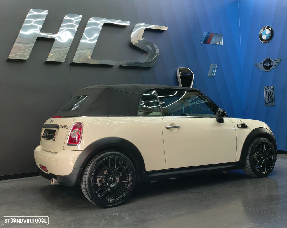 MINI Cabrio Cooper D - 22