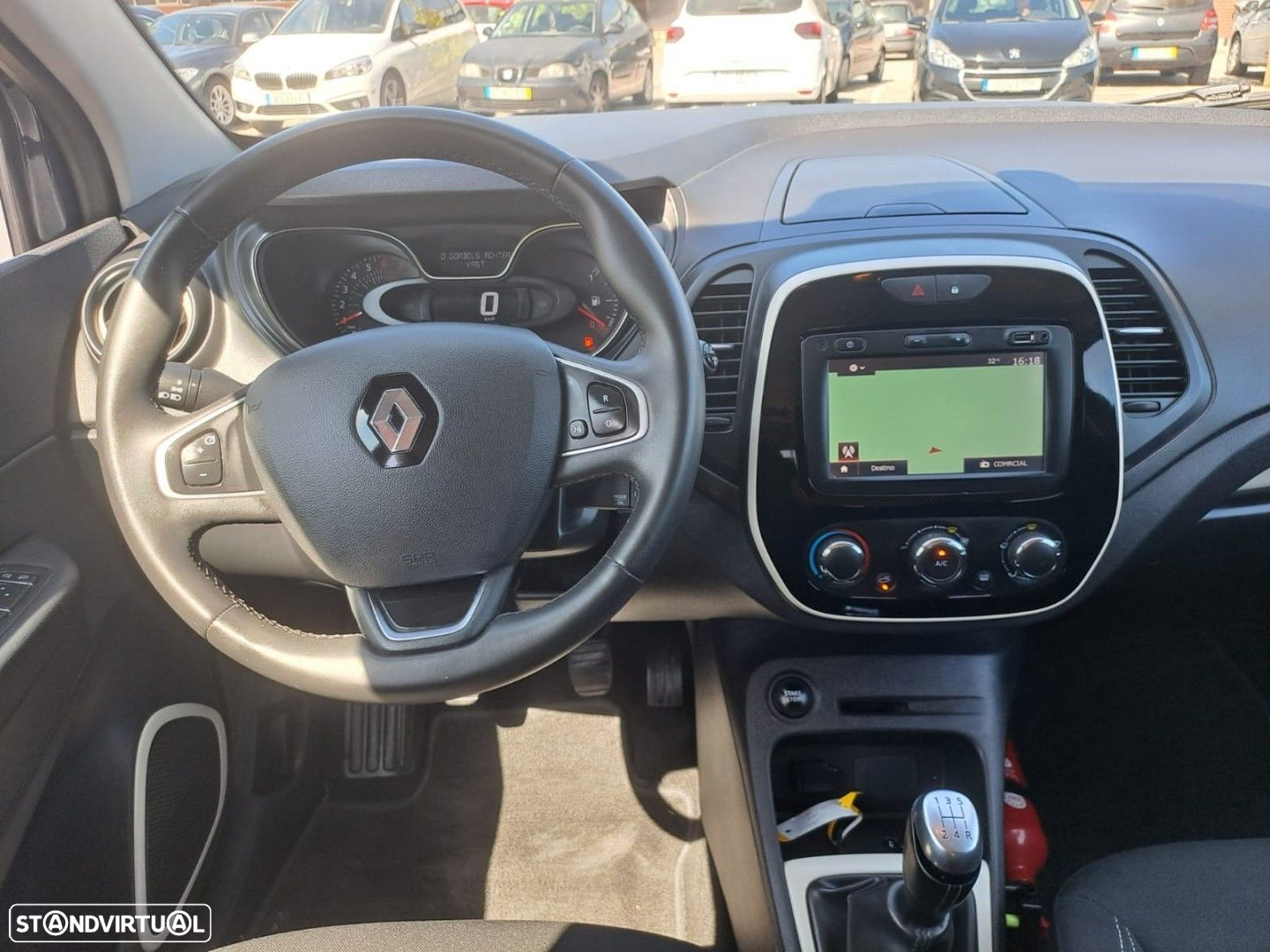 Renault Captur (ENERGY) TCe 90 INTENS - 9