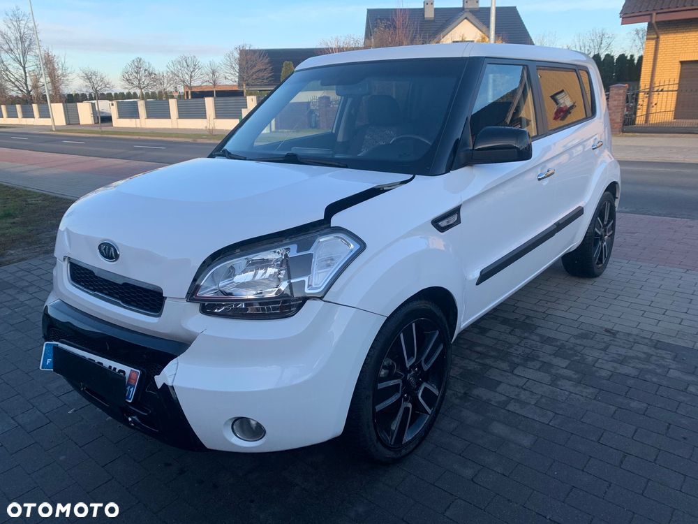 Kia Soul 1.6 CRDI Dream-Team Edition - 1