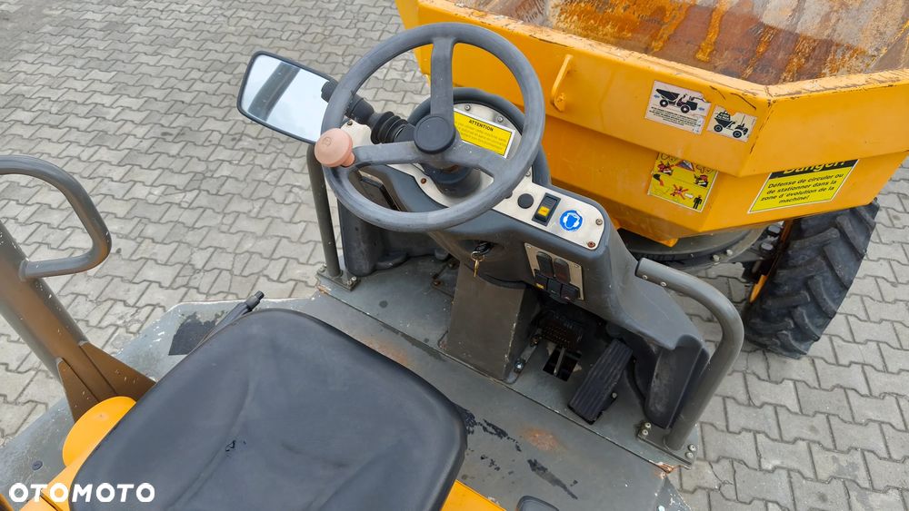 Ausa D 250 AH G - 11