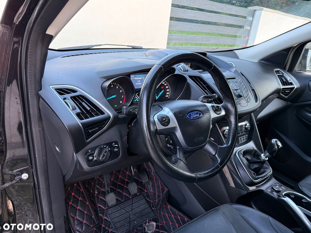 Ford Kuga 1.5 EcoBoost 2x4 Business Edition - 22