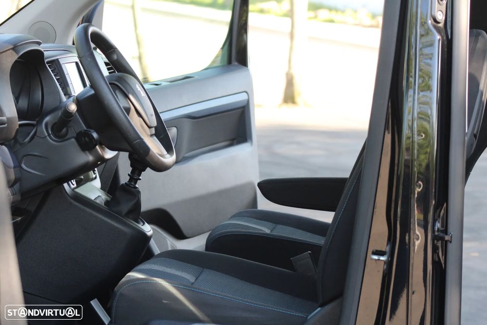 Peugeot Traveller 1.5 BlueHDi L2H1 Allure Standard - 29