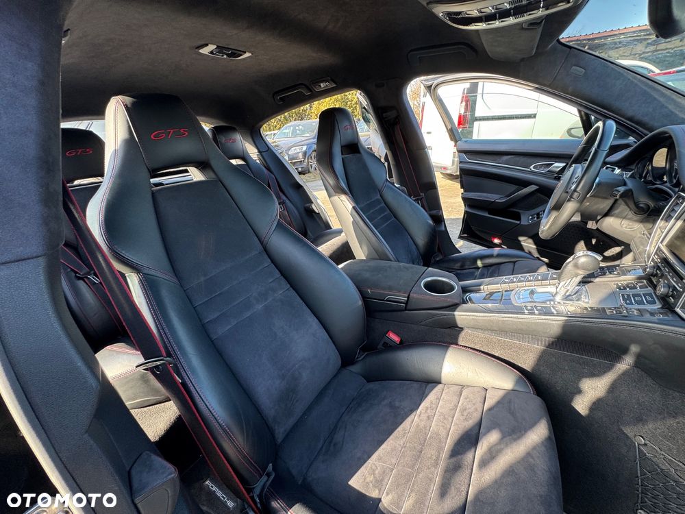 Porsche Panamera GTS - 7