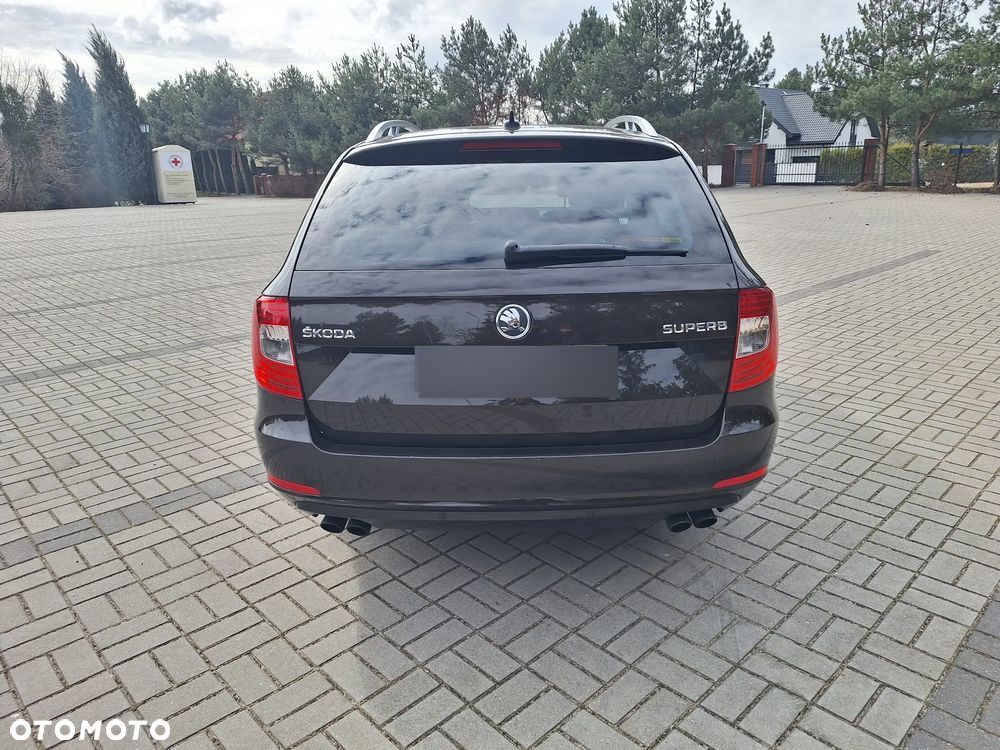 Skoda Superb 2.0 TSI L&K DSG - 12