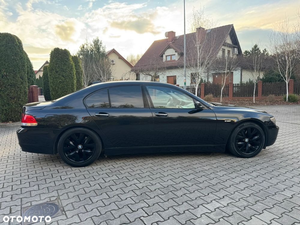 BMW Seria 7 740i - 9