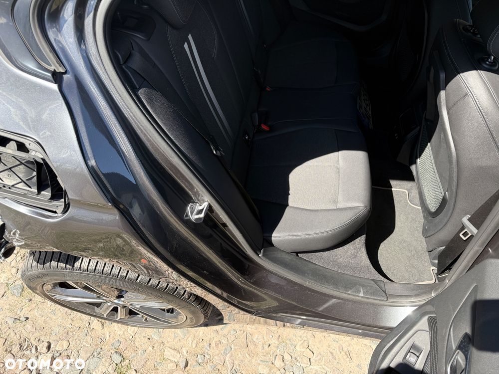 BMW Seria 1 118i M Sport - 16