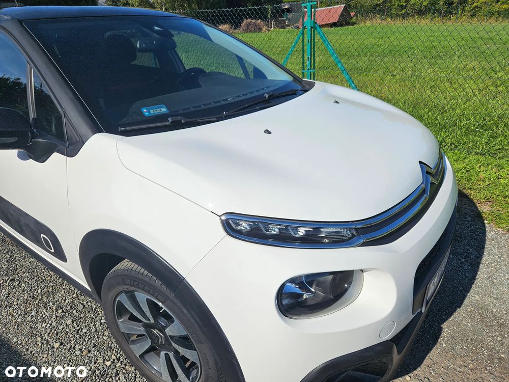 Citroën C3 1.2 PureTech Shine - 2