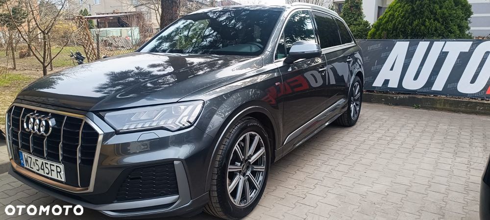Audi Q7 - 3