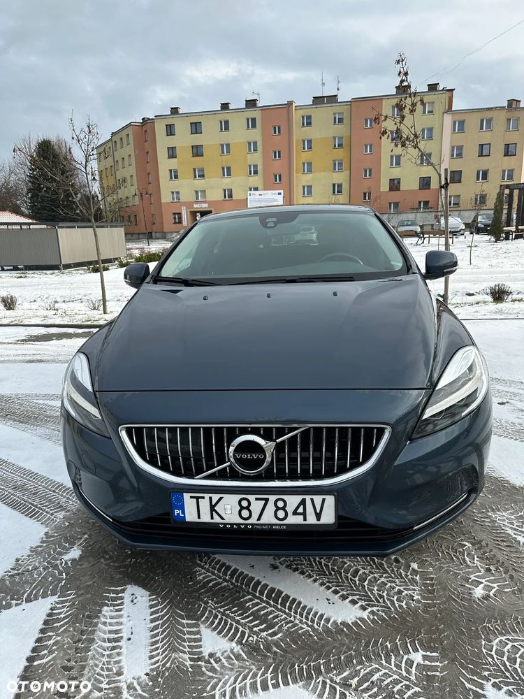 Volvo V40 T3 Drive-E Inscription - 1