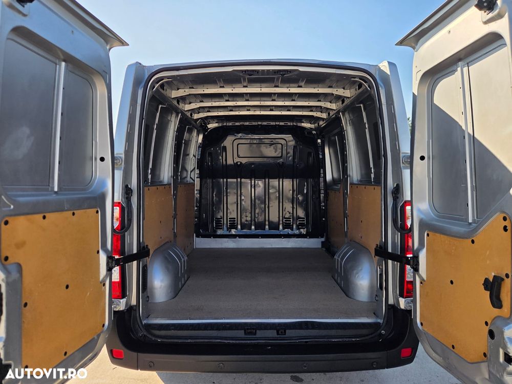 Renault Master L1H1 - 11