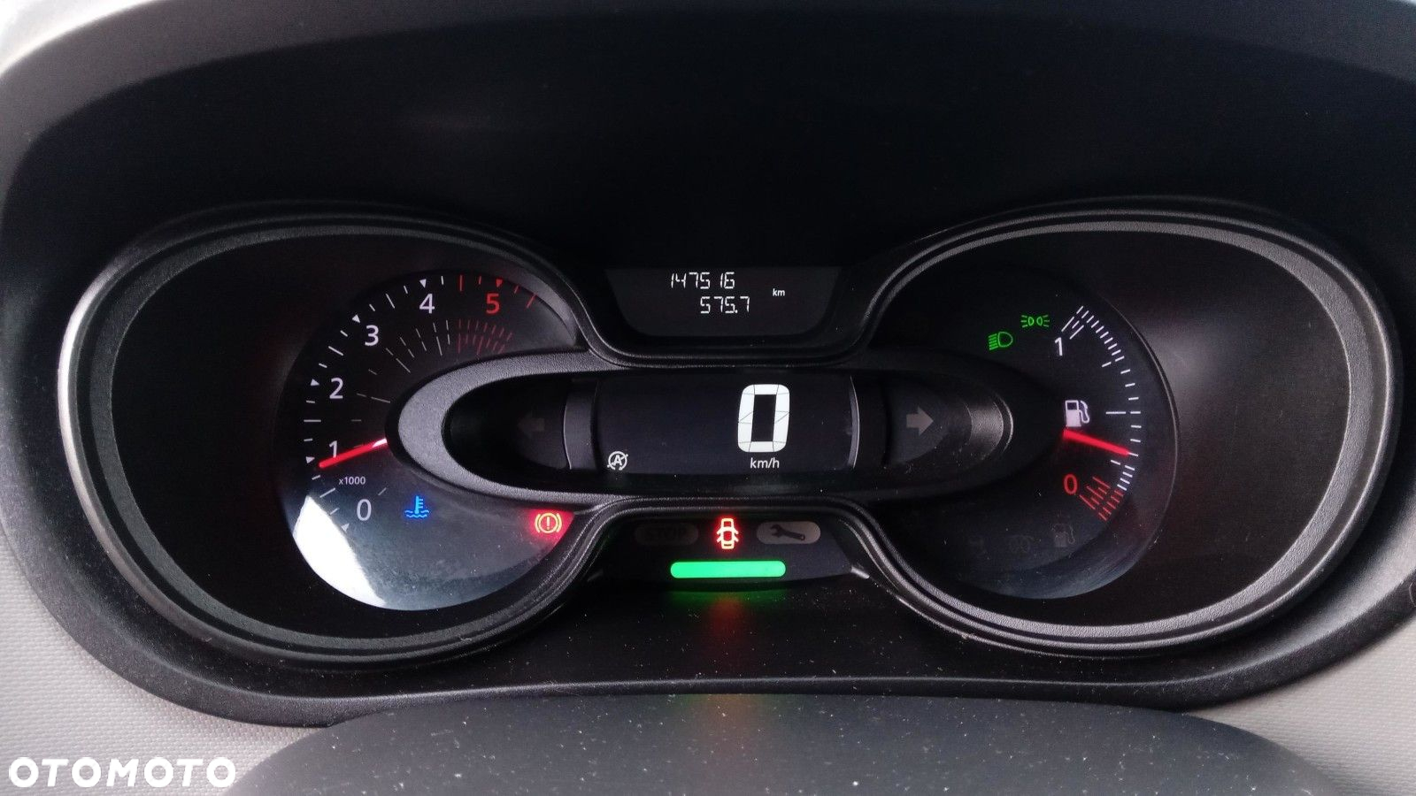 Renault Trafic - 18