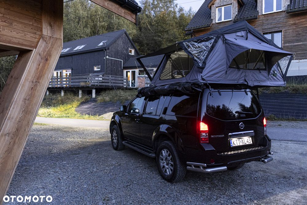 Nissan Pathfinder - 32