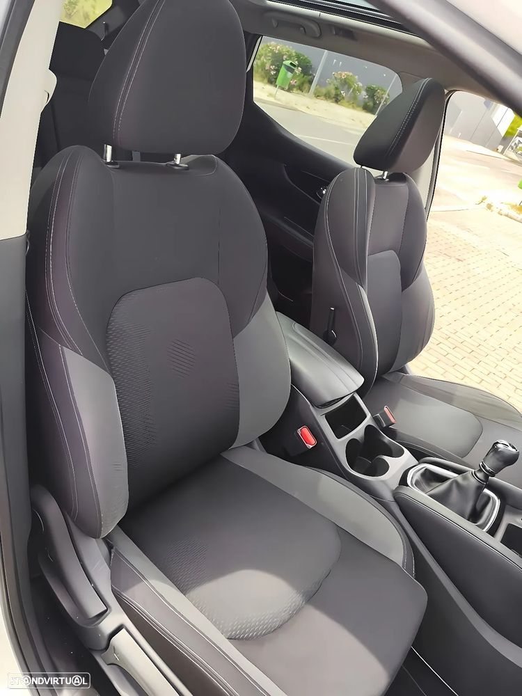 Nissan Qashqai 1.3 DIG-T N-Connecta - 14