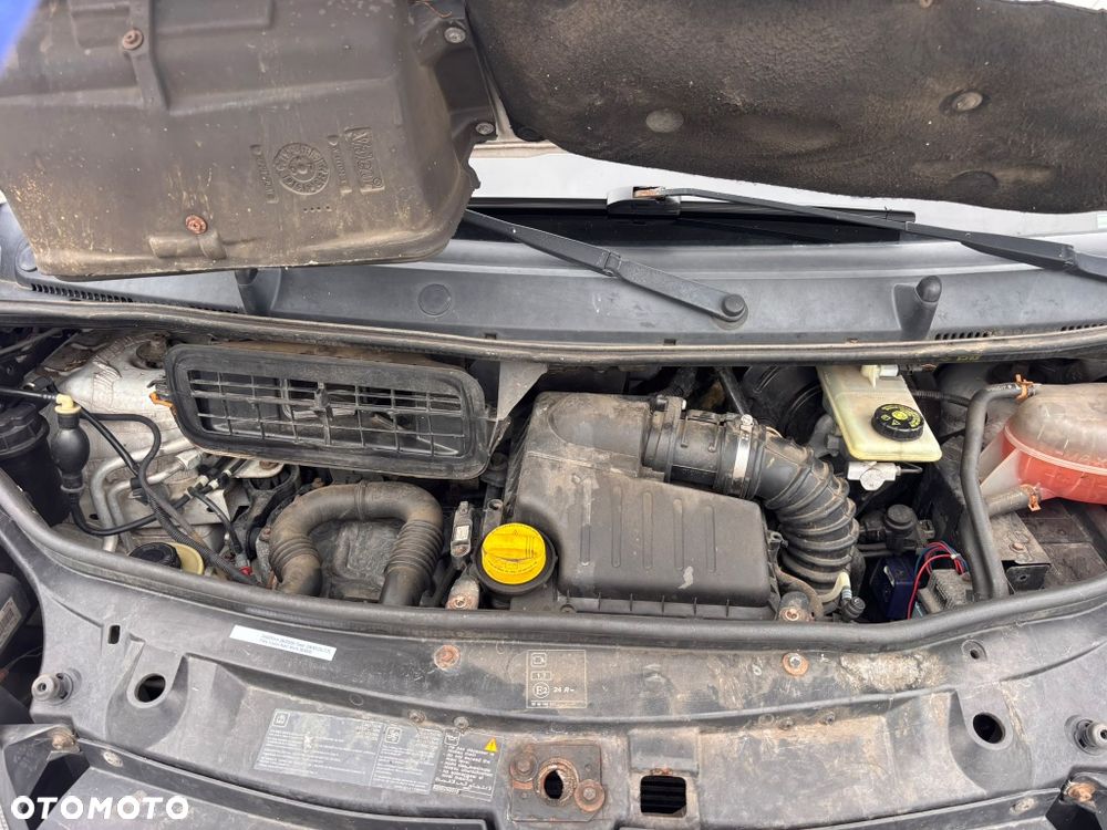 Opel Vivaro - 4