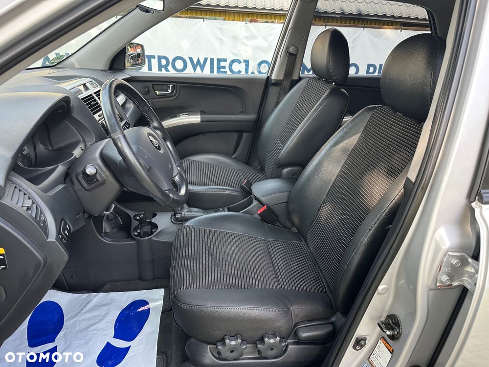 Kia Sportage 2.0 CRDI 4WD Cup - 19