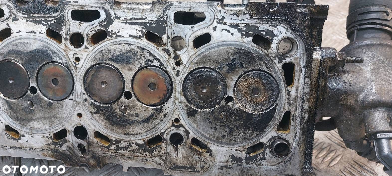 GŁOWICA + WAŁEK OPEL ASTRA H 1.9 CDTI 100KM Z19DTL 55193091 - 2