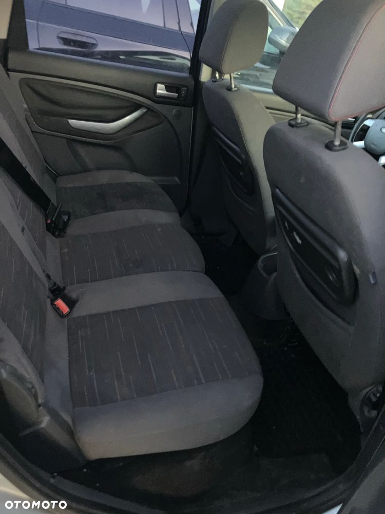 Ford C-MAX - 8